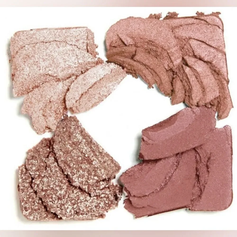 Charlotte Tilbury Exaggereyes Luxury Eyeshadow Palette - Picture 2 of 7